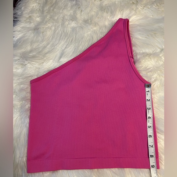 A new day | pink one shoulder crop top seamless slim fit tank - Picture 3 of 8
